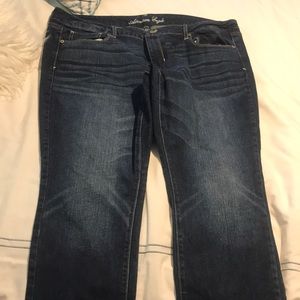 American Eagle 18 Short